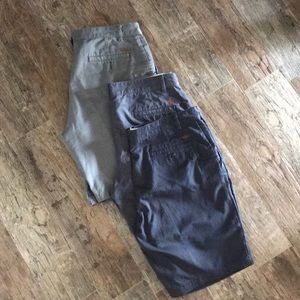 ✨like new✨ 3 pairs of Men’s dockers shorts